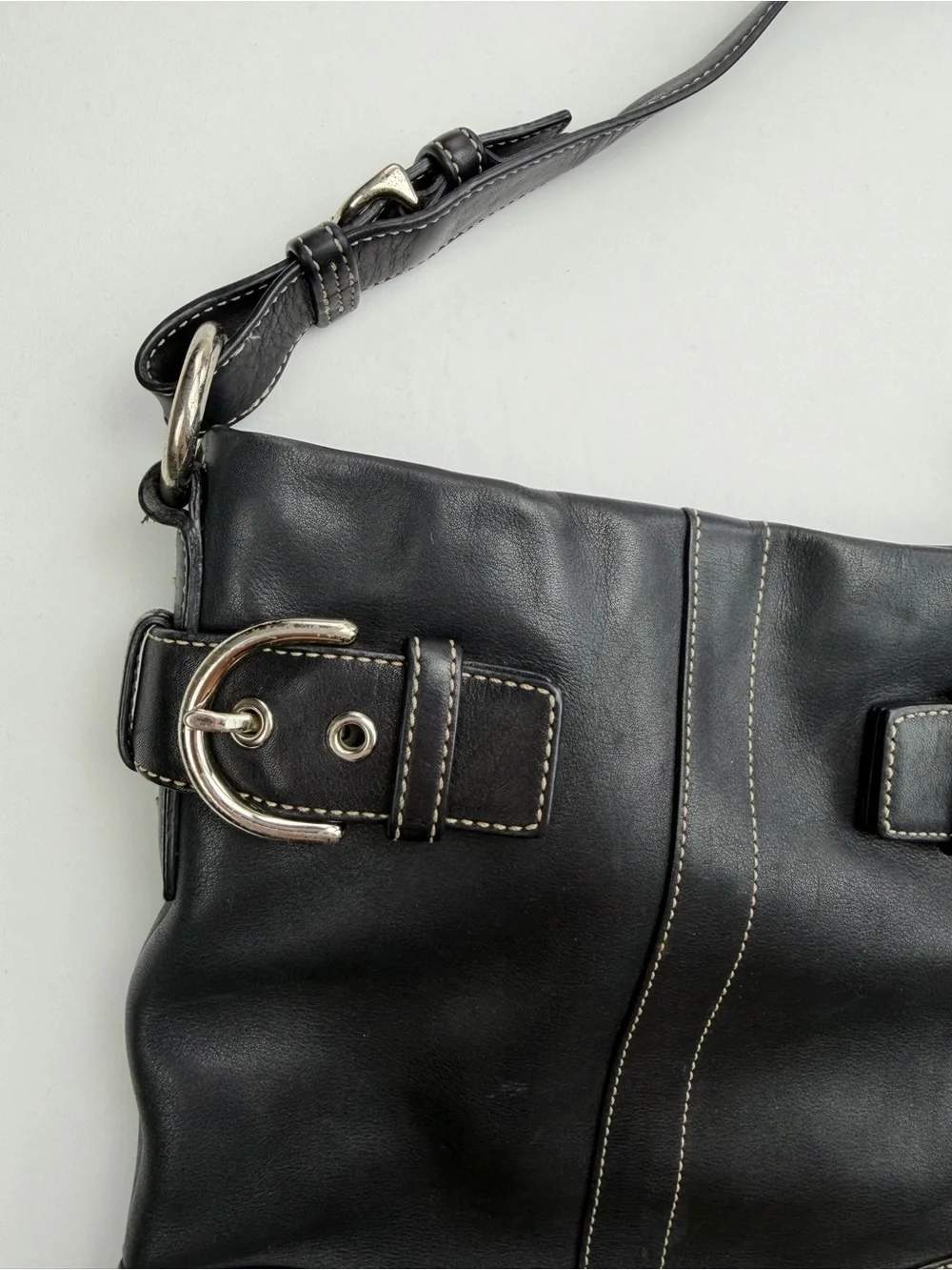 Coach •9 25”